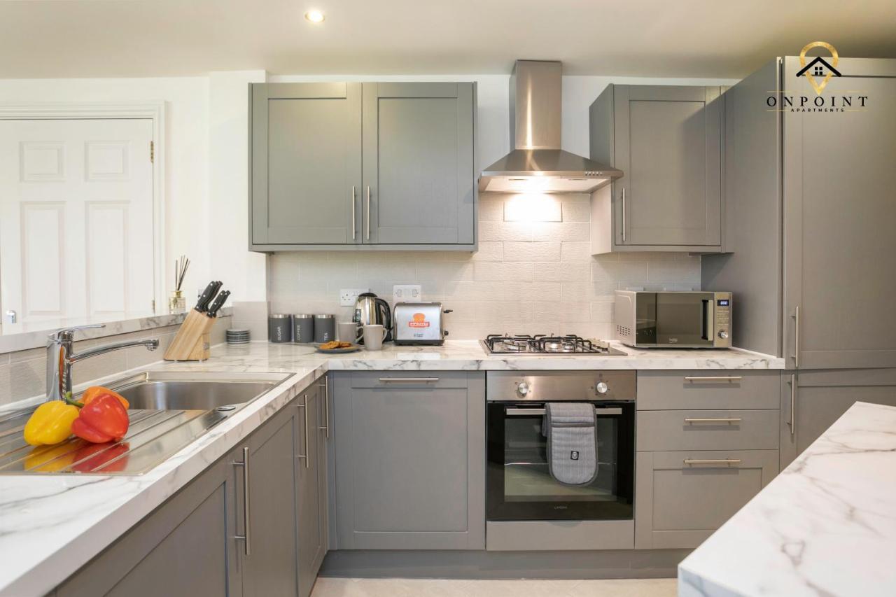 ✰Onpoint -Large 2 Bedroom Apt With Parking!✰ Nottingham Dış mekan fotoğraf