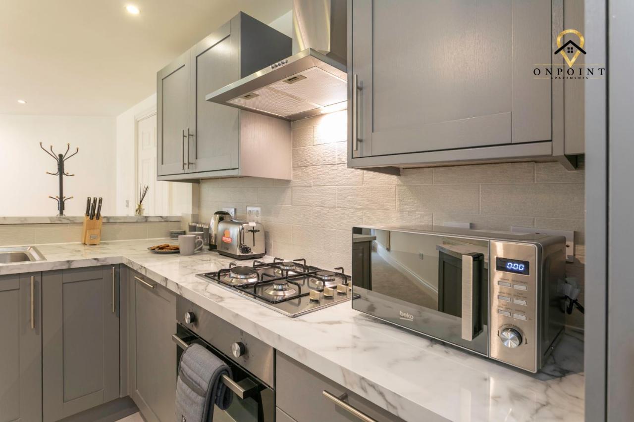 ✰Onpoint -Large 2 Bedroom Apt With Parking!✰ Nottingham Dış mekan fotoğraf