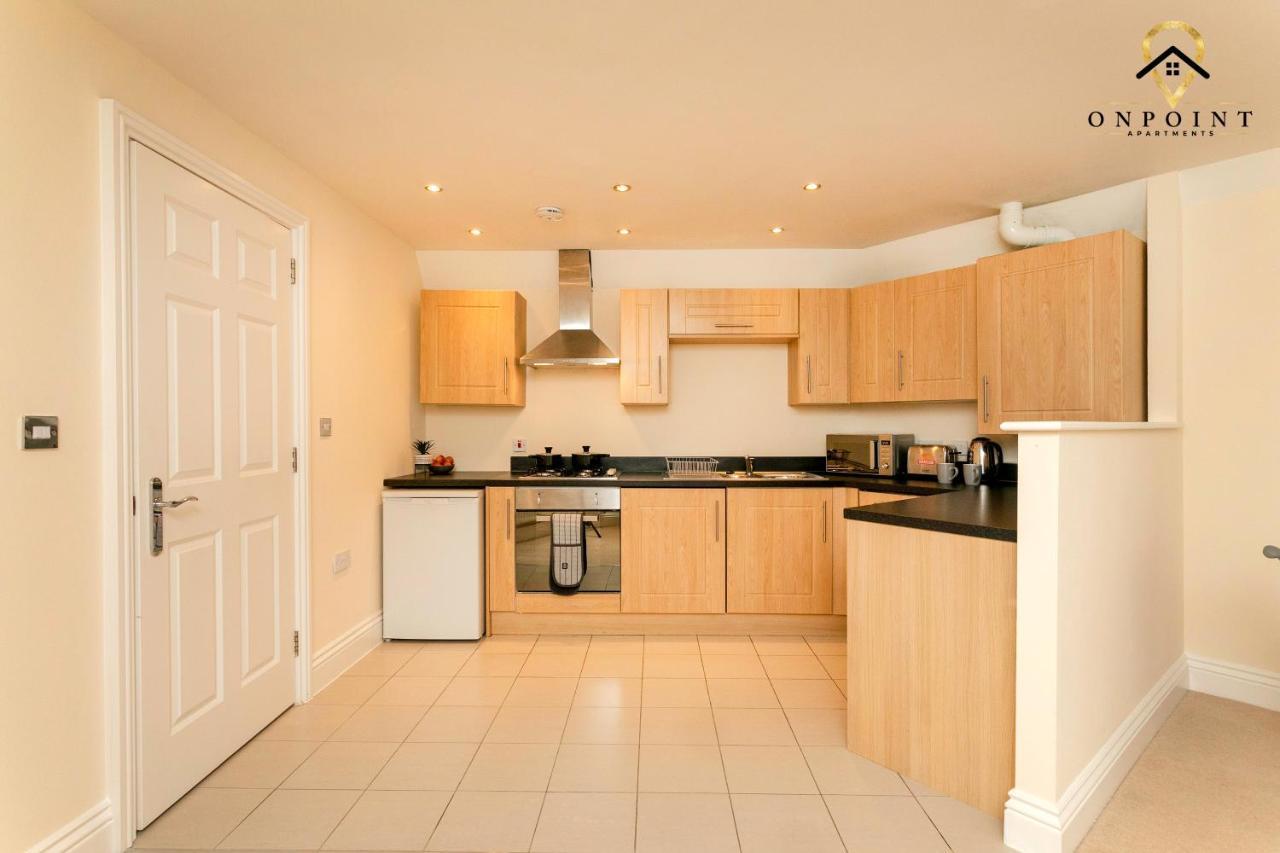 ✰Onpoint -Large 2 Bedroom Apt With Parking!✰ Nottingham Dış mekan fotoğraf