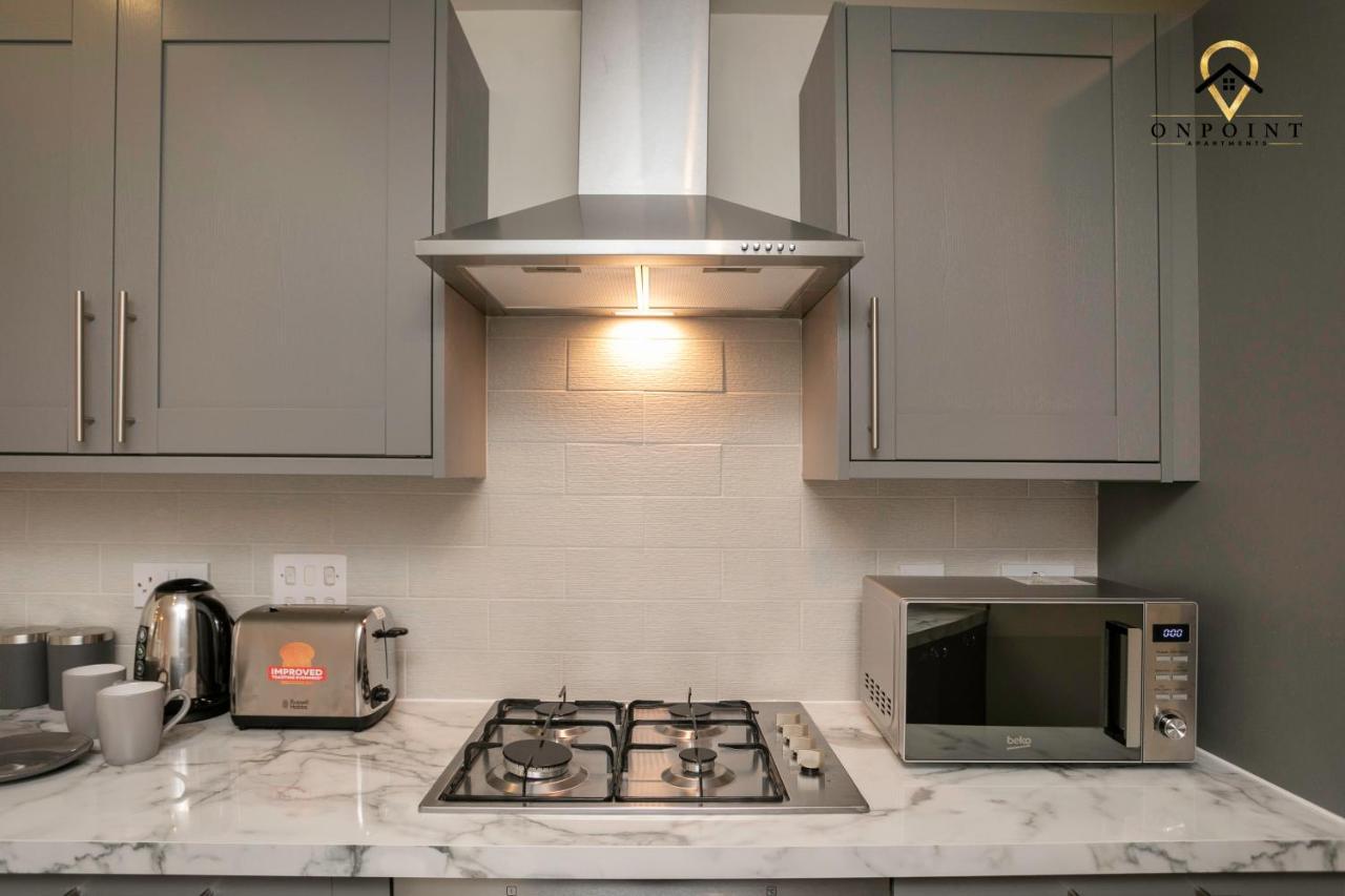 ✰Onpoint -Large 2 Bedroom Apt With Parking!✰ Nottingham Dış mekan fotoğraf