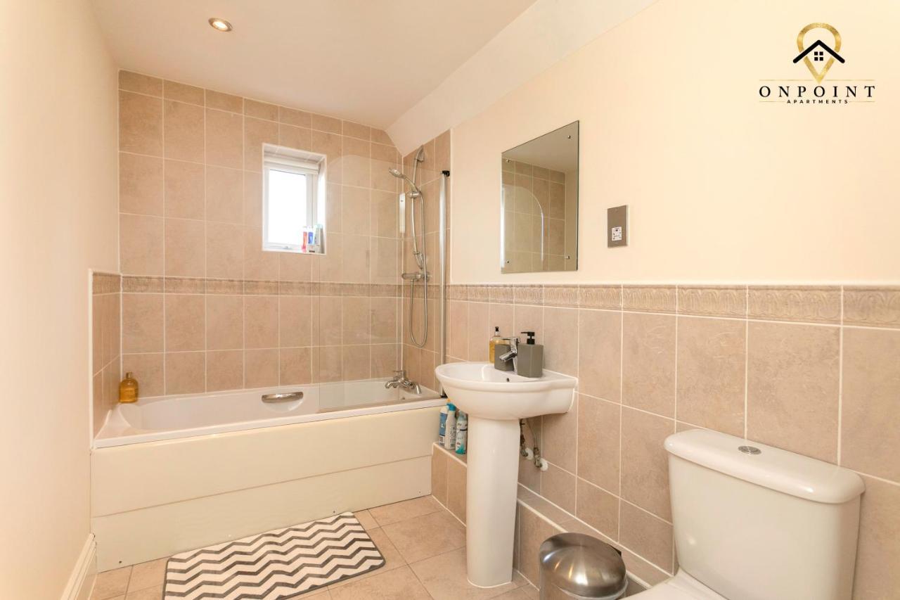✰Onpoint -Large 2 Bedroom Apt With Parking!✰ Nottingham Dış mekan fotoğraf